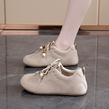 Ženske retro tenisice s ravnom potplatom – Dad Shoes, model K3911, proljeće/jesen 2026