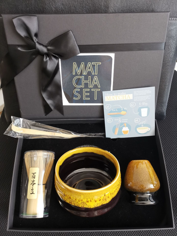 Set japonez de ceai cu tel de matcha, suport, bol din bambus, lingură — kit de călătorie