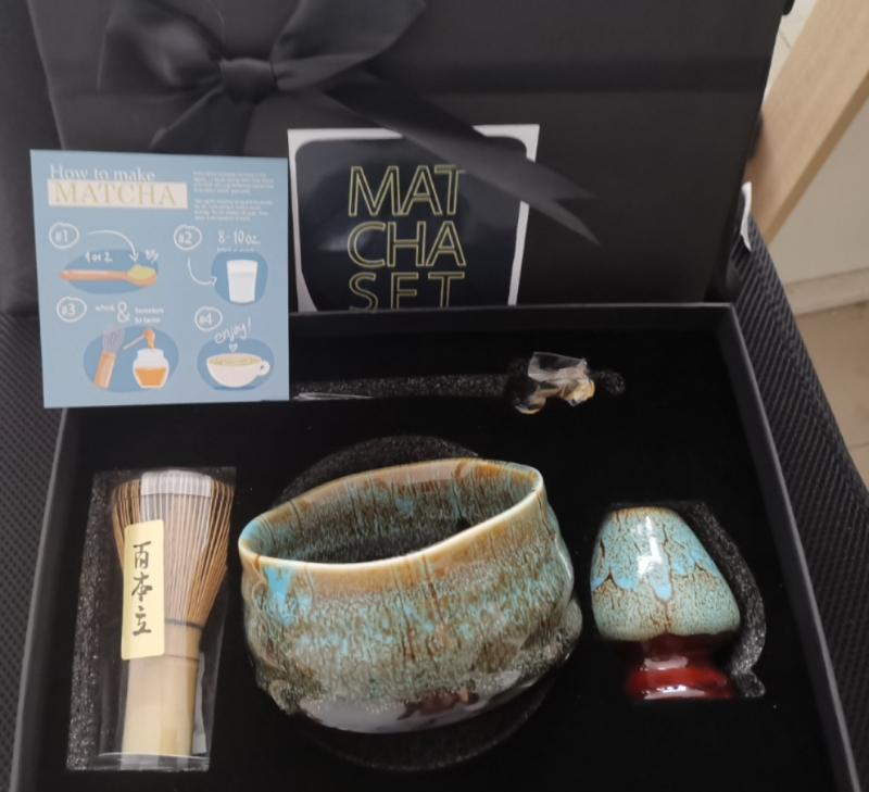 Set japonez de ceai cu tel de matcha, suport, bol din bambus, lingură — kit de călătorie