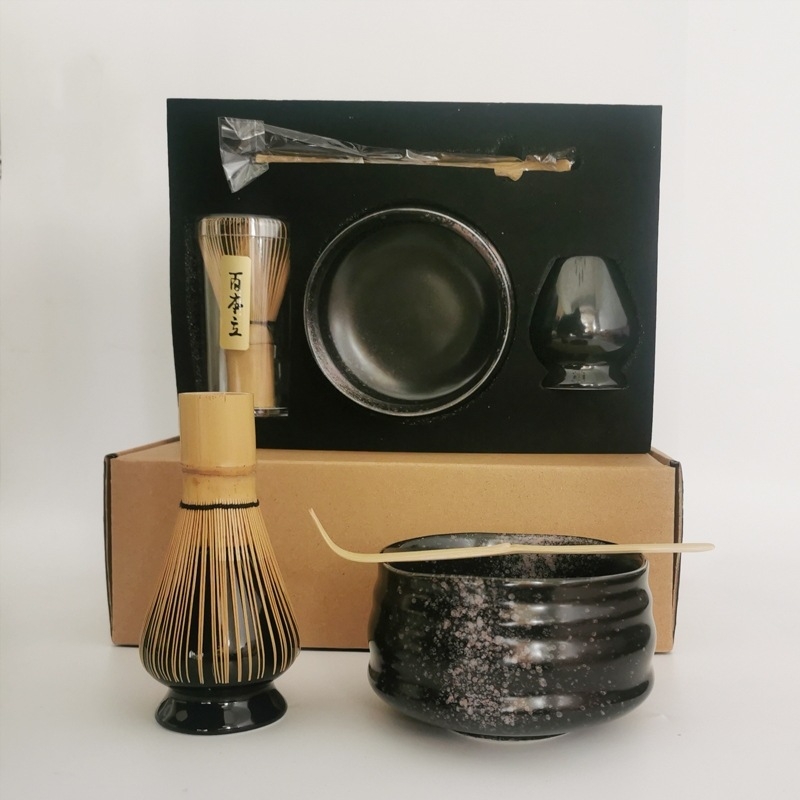 Set japonez de ceai cu tel de matcha, suport, bol din bambus, lingură — kit de călătorie