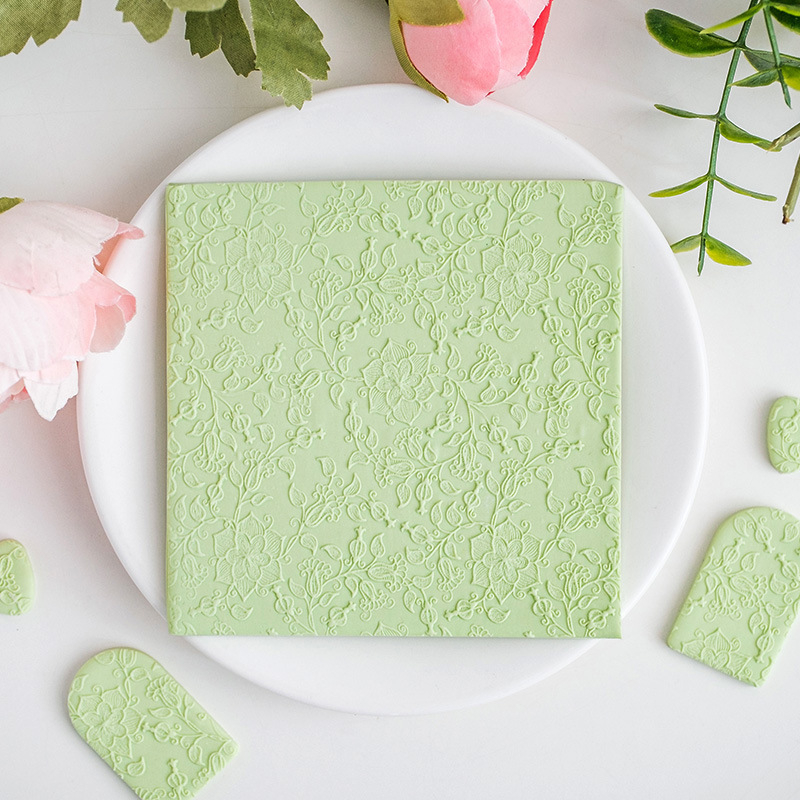 Rola de embossing pentru lut moale din polimer cu textură florală și model viță de vie pentru cercei