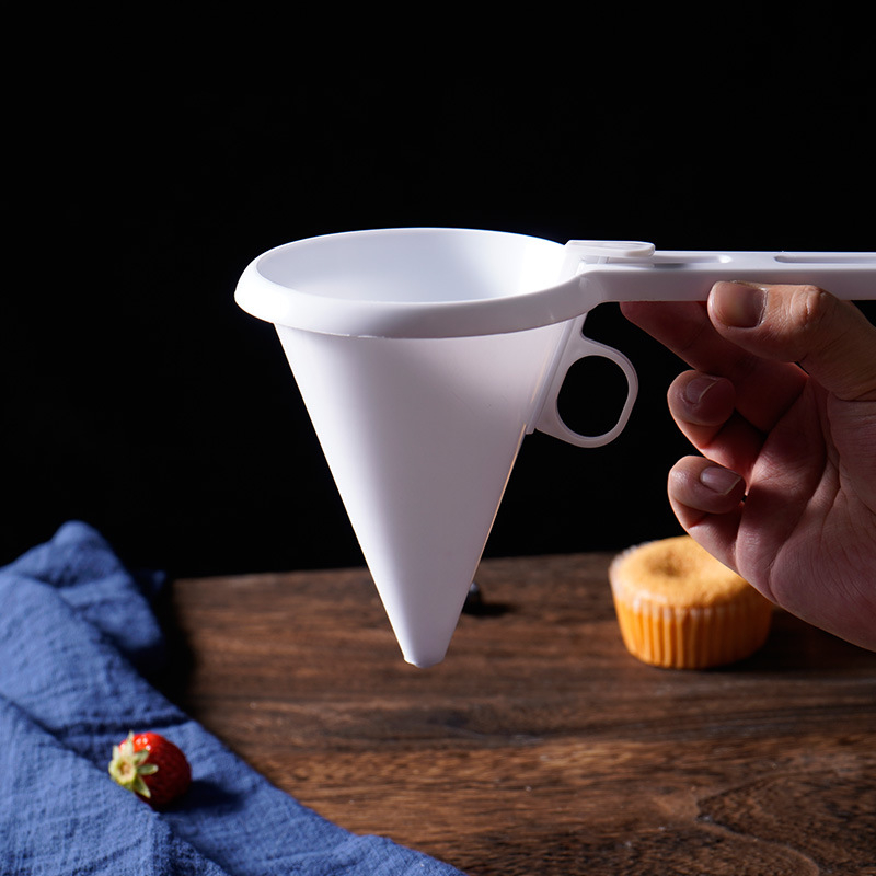 Distribuitor manual de aluat cu pâlnie porționată, separator pentru cremă de glazură și ciocolată pentru cupcakes