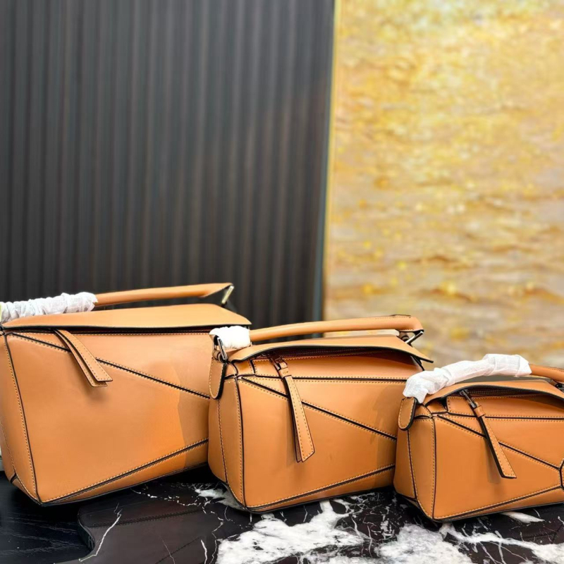 Nova ženska crossbody torba od prave kože, geometrijski dizajn, moderni patchwork, torba u obliku romba