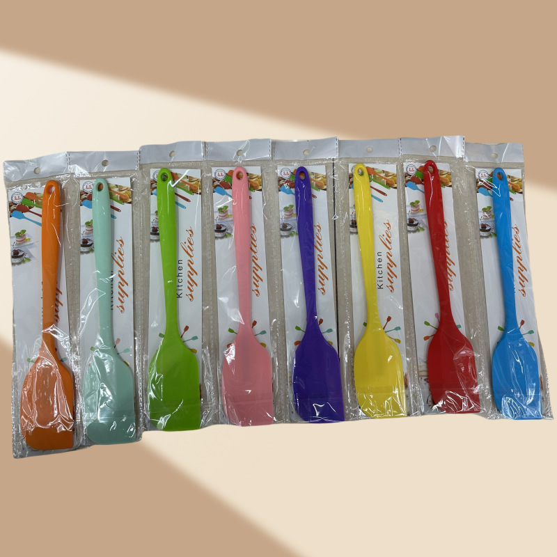 Spatulă din silicon, monobloc, rezistentă la temperaturi, pentru prăjituri și cremă de tort