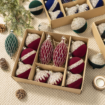 Set de globuri de Crăciun cu textură velur, în forme variate, pentru decor DIY al bradului