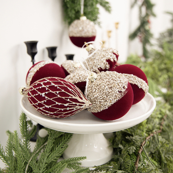 Set de globuri de Crăciun cu textură velur, în forme variate, pentru decor DIY al bradului