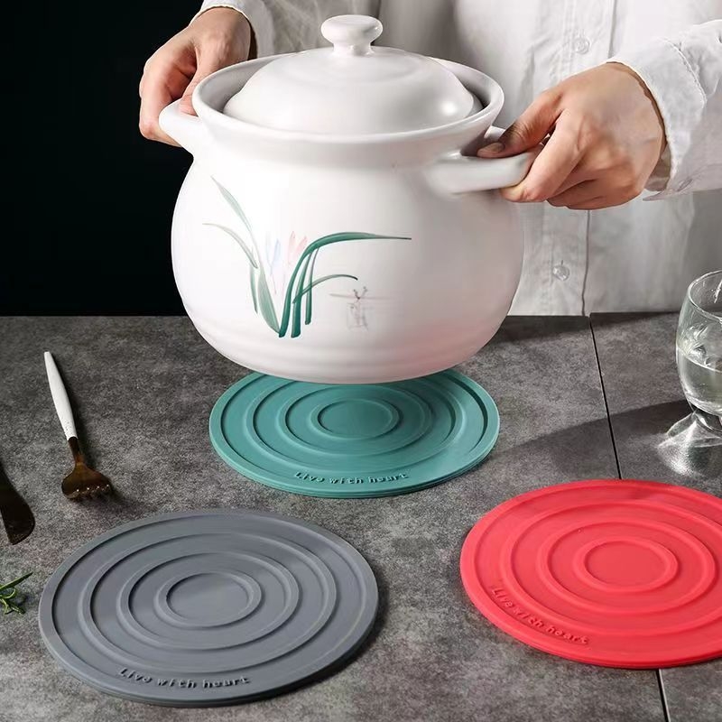 Covoraș din silicon rezistent la temperaturi înalte pentru oale, suport gros pentru vase și farfurii, protecție împotriva arsurilor, covoraș circular pentru masă, design modern minimalist