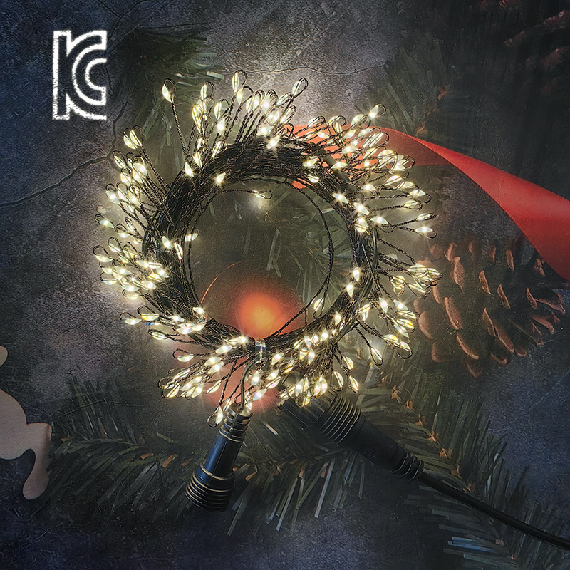 Șir LED din sârmă de cupru, cu design de artificii pentru Crăciun, alimentare USB, 24V, reglaj intensitate, IP44, lungime 3m sau 6m, 200 LED-uri