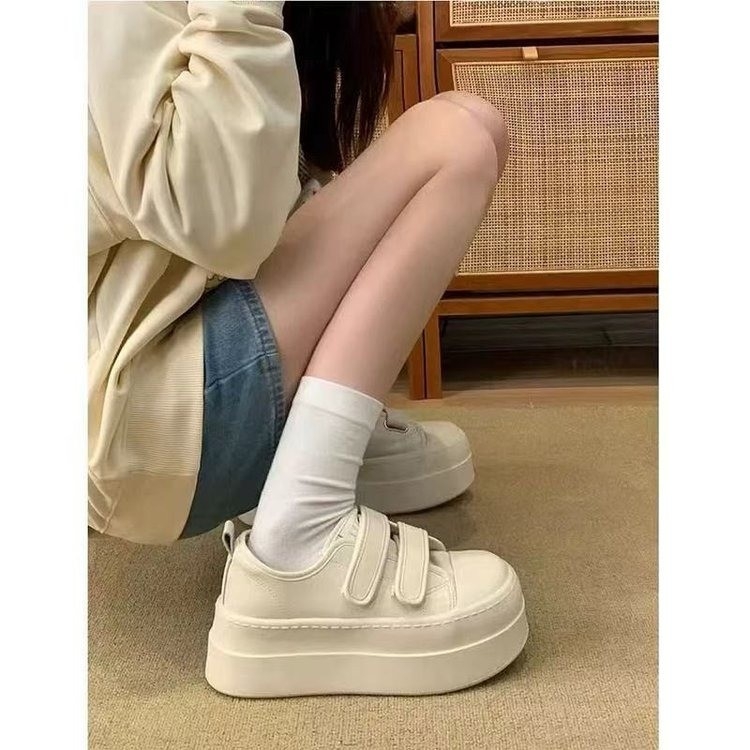 Γυναικείες sneakers με παχιά σόλα και Velcro, 2025 μόδα, λευκά καθημερινά αθλητικά παπούτσια