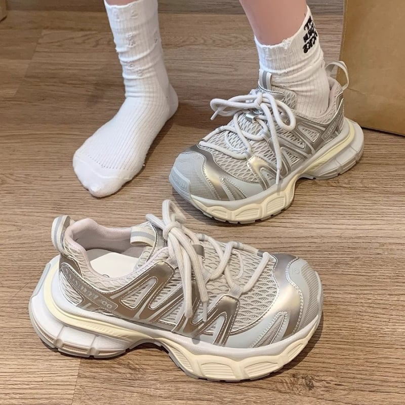 Ženske mrežaste tenisice s prozračnim gornjim dijelom, debeli potplat, stil dad shoes, ljeto 2026