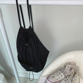 Nylon ruksak za učenike velikog kapaciteta, jednostavan dizajn, jednobojan, zatvaranje šnira, prozračan i vodootporan