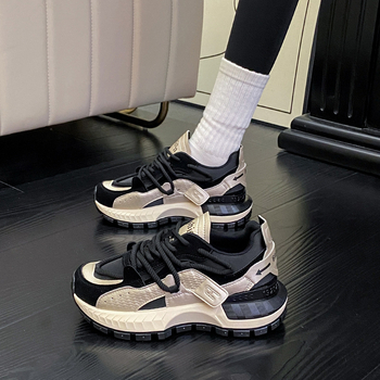 Ženske tenisice s debelim potplatom, jesen 2024, udobne sportske tenisice, povećanje visine, stil dad shoes