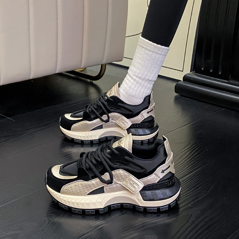 Ženske tenisice s debelim potplatom, jesen 2024, udobne sportske tenisice, povećanje visine, stil dad shoes
