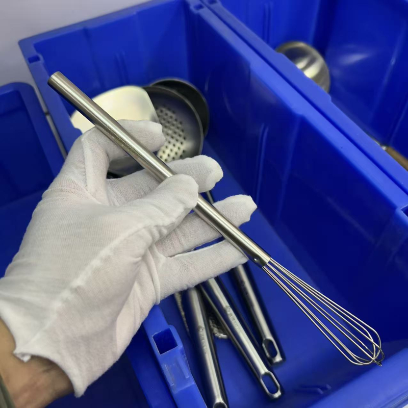 Batator semi-automat din oțel inoxidabil 304, tel de bucătărie pentru ouă și cremă