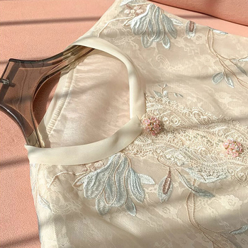 Ženska vesta u novom kineskom stilu s retro vezom i organza čipkom, bez rukava, slojevita za proljeće