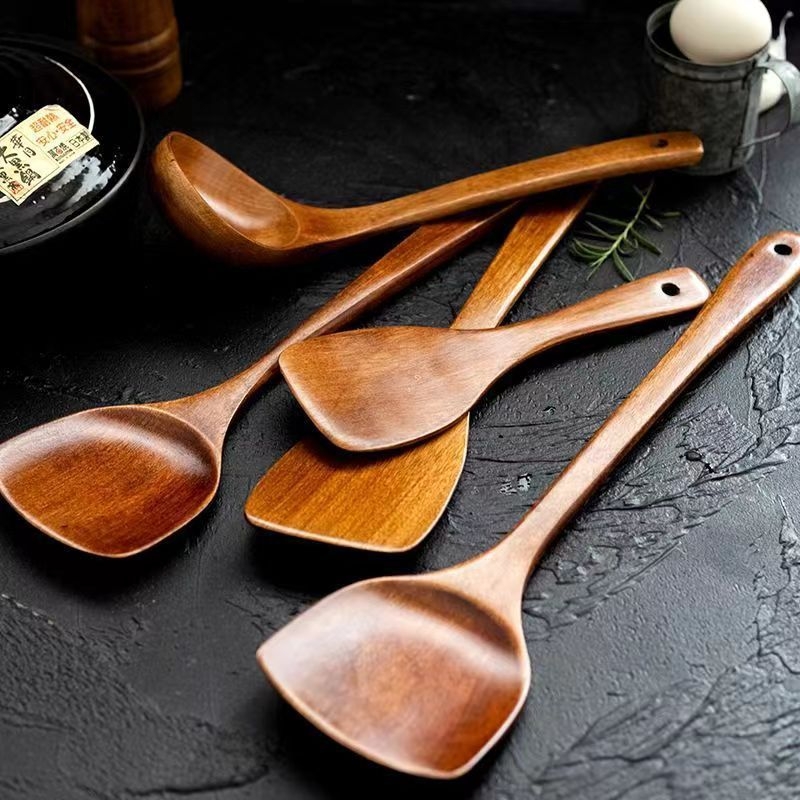 Unique spatulă de bucătărie cu mâner lung din lemn, lingură din lemn și spatulă pentru orez, design înclinat, rezistentă la temperaturi înalte, pentru uz casnic