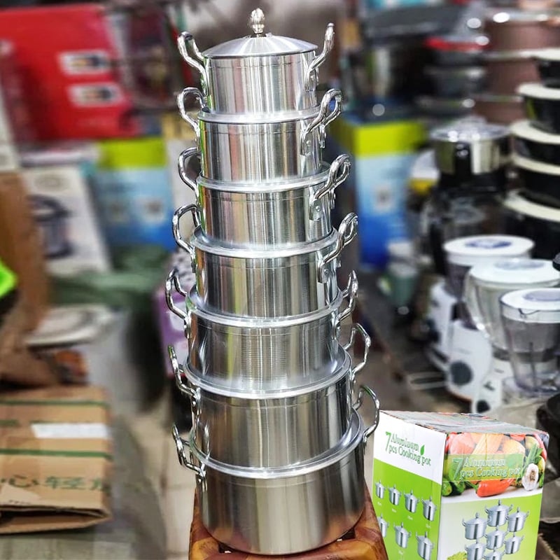 Set de vase de bucătărie din aluminiu, 7 piese, cu capace din oțel