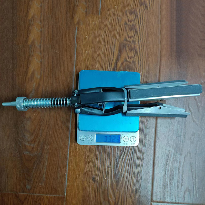 Unealtă de reparații auto: cilindru cu trei gheare pentru diametrul interior al cilindrului
