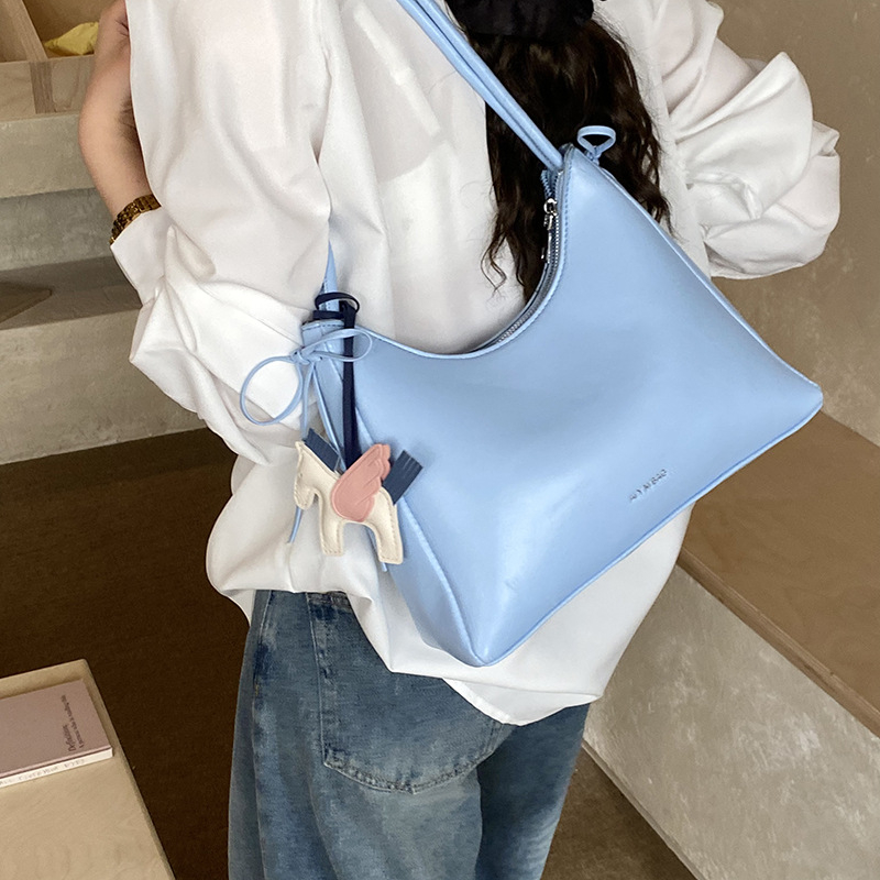 2026 nova casual minimalistička torbica za svakodnevnu upotrebu – za ramena i crossbody, korejski stil mode