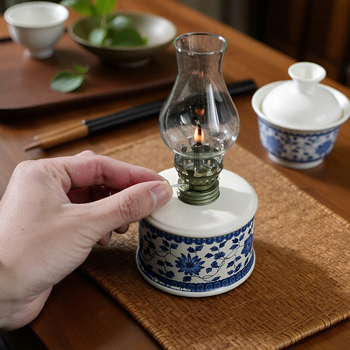 Lampă ceramică de unt, în stil chinezesc — suport pentru altarul templului, ofrande către Buddha