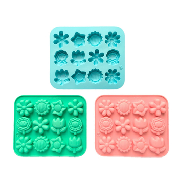 Set din 12 forme de silicon, 6 flori mici, model 736, pentru jeleu, budincă, prăjituri, ciocolată și cuburi de gheață