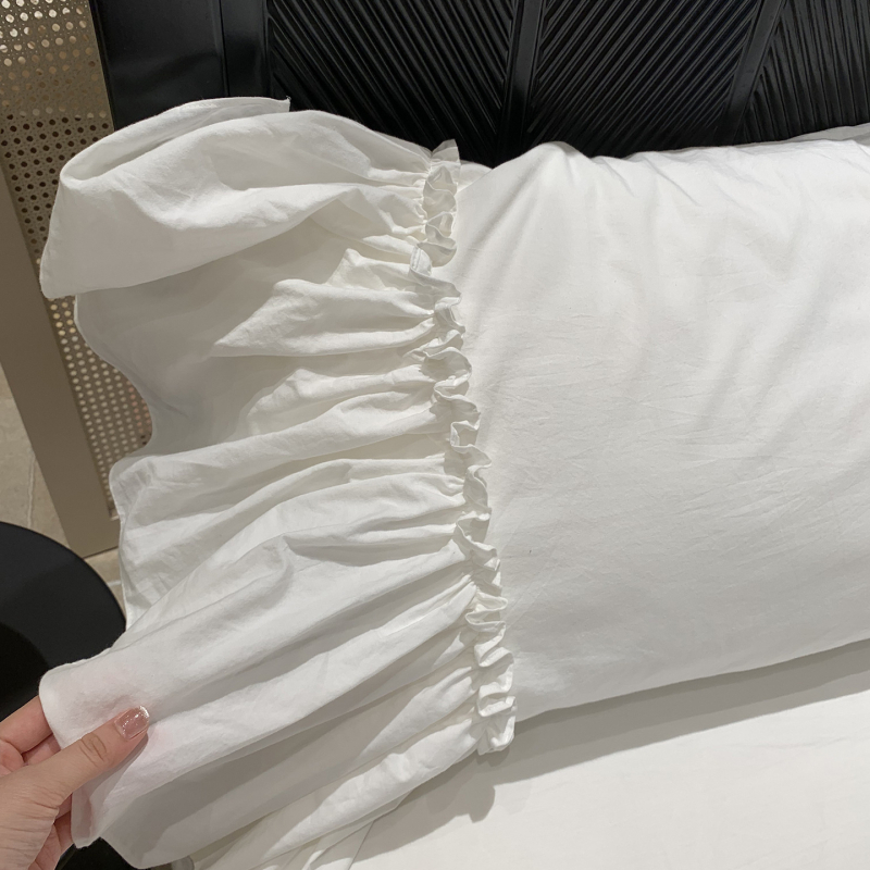 Fustă de pat din bumbac 100% cu broderie și margine dantelată, pentru pat de 1,5 m