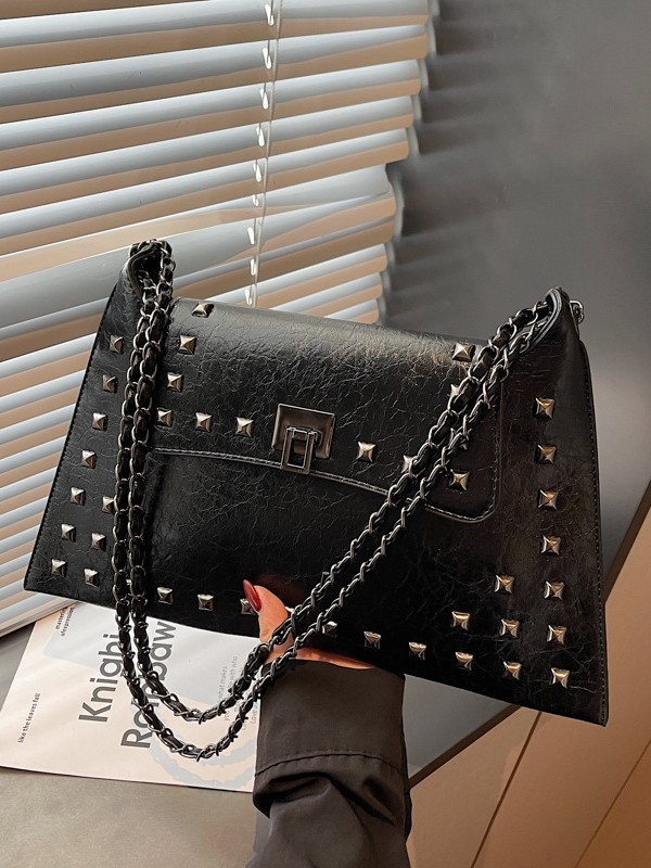 Ženska torba s metalnim zakovicama, novi model 2025, svestrana torba za rame ili crossbody, u stilu kovert.