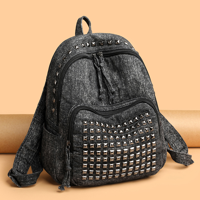 Ženski denim ruksak za putovanja, velik kapacitet, punk rivet dizajn, torba za 8-inčni prijenosnik, gradski minimalistički dizajn