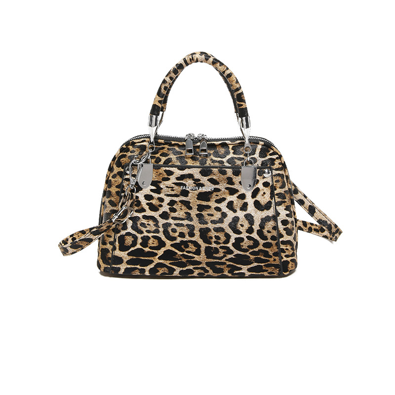 Ženska torba preko ramena u korejskom stilu s leopard uzorkom, metalne zakovice – retro dizajn