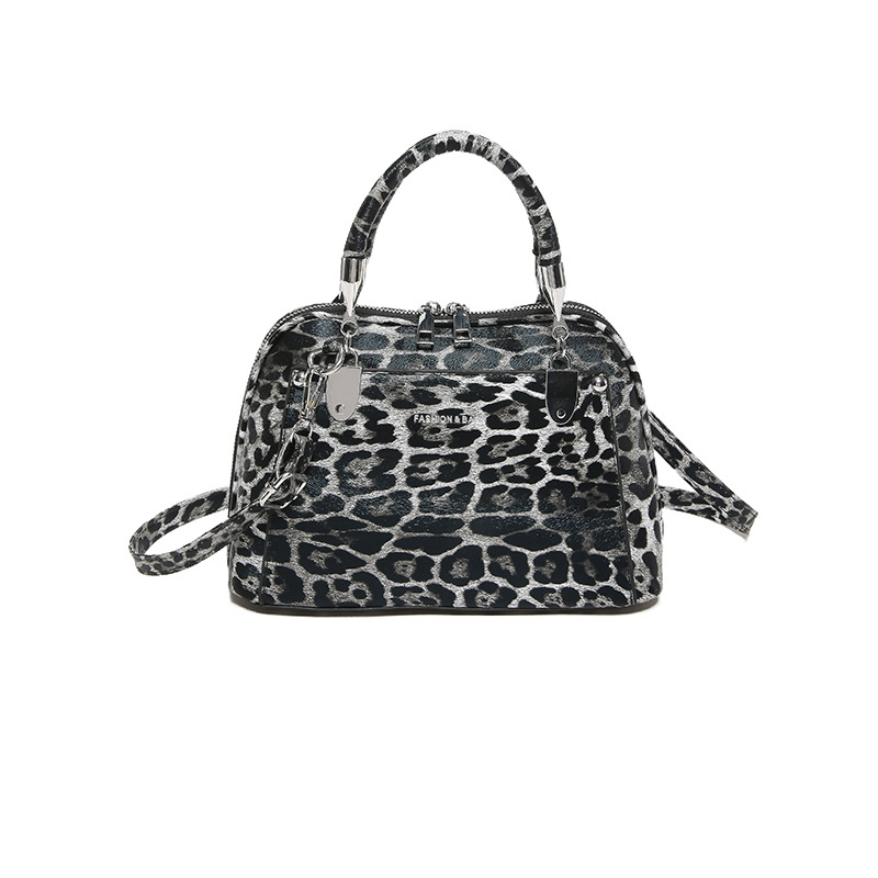 Ženska torba preko ramena u korejskom stilu s leopard uzorkom, metalne zakovice – retro dizajn