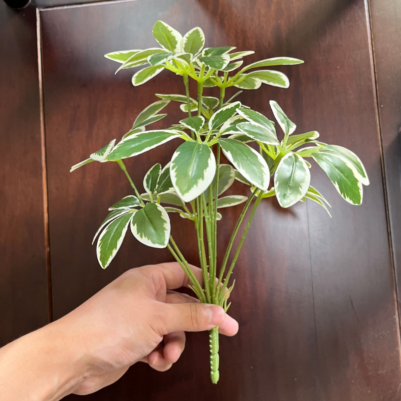 Plantă artificială cu frunze în formă de stele, 12 tulpini de frunze norocoase și decor de perete cu flori de satin
