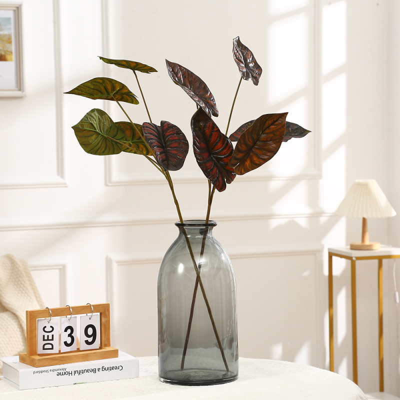 Plantă artificială cu frunze de Alocasia – verde proaspăt, decor pentru masă și sufragerie