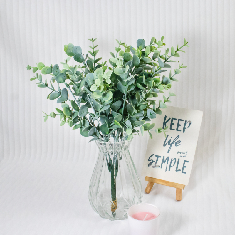 Buchet artificial cu eucalipt de șapte ramuri pentru decor interior