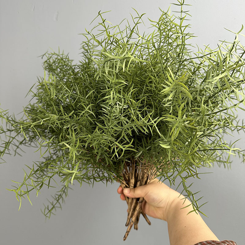 Ferigă artificială de sparanghel și verdeață pentru aranjamente florale de nuntă în stil pădure