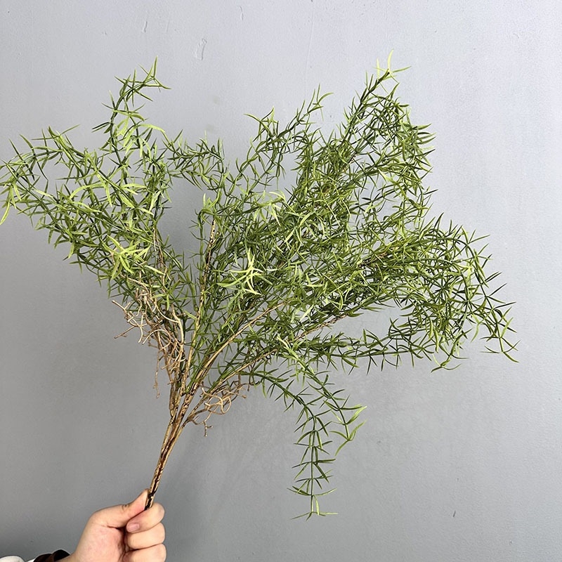 Ferigă artificială de sparanghel și verdeață pentru aranjamente florale de nuntă în stil pădure