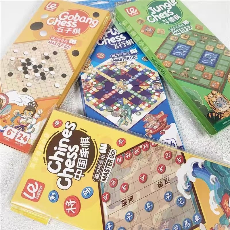 Magnetska sklopiva društvena igra s Gomoku, Šah životinja (Dou Shou Qi), Xiangqi i Ludo za obiteljska okupljanja