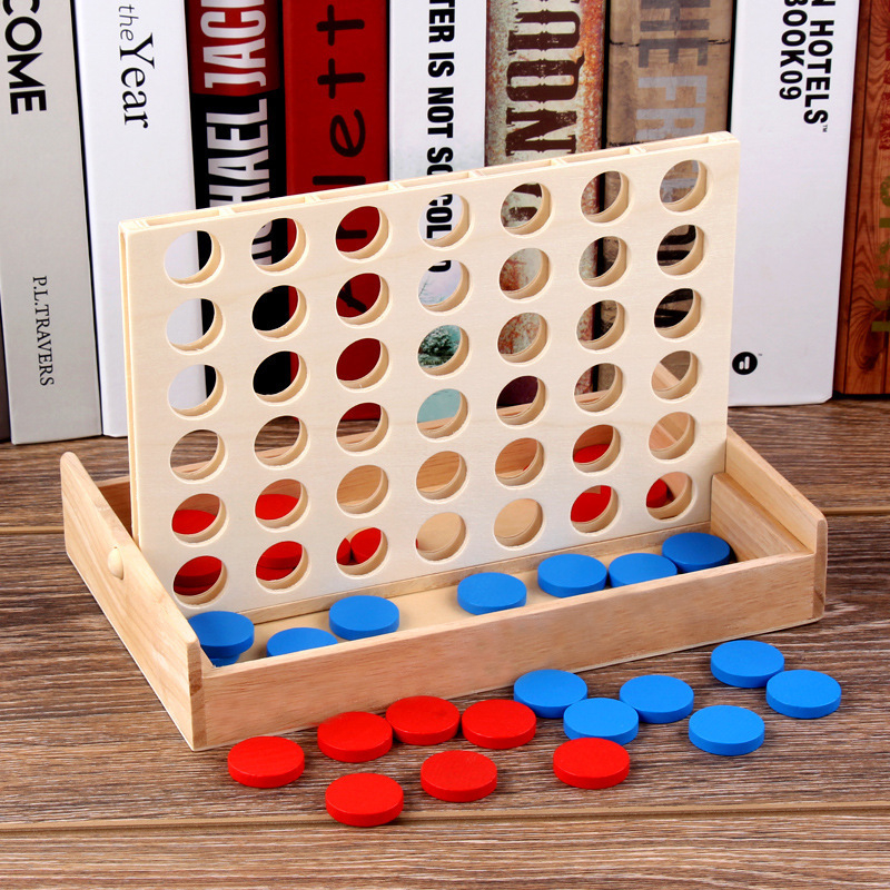 Drevena 3D igra Connect Four s gravitacijom i Gomoku – edukativna društvena igra za dva igrača