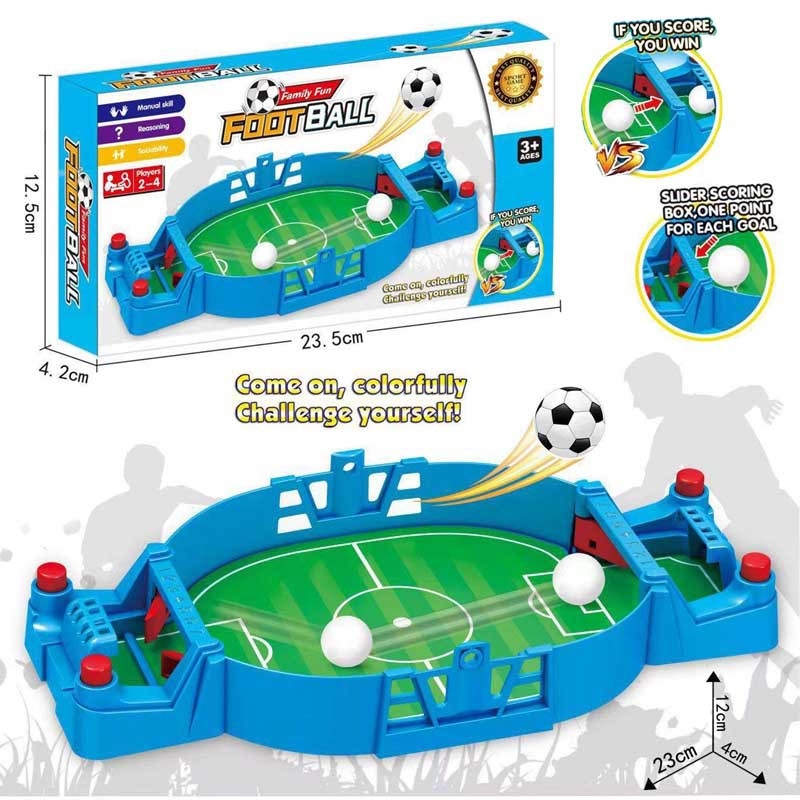 Két játékos asztali futball játék gyerekeknek — katapultfutball, családi interakció