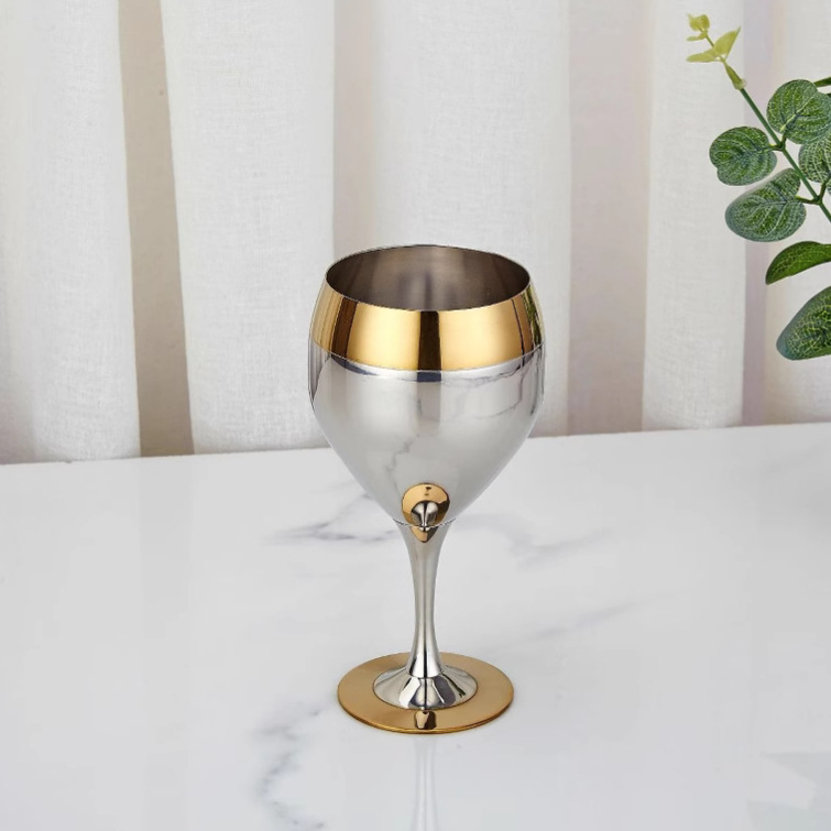Set de pahare de vin din oțel inoxidabil 304, cu margine auriu, însoțit de farfurii și boluri – pentru bar, cocktail, restaurant și uz casnic