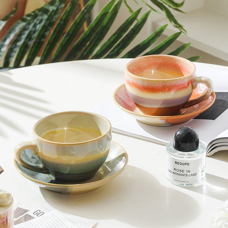Set de cești de cafea din ceramică cu farfurioară, finisaj ars în cuptor, stil retro