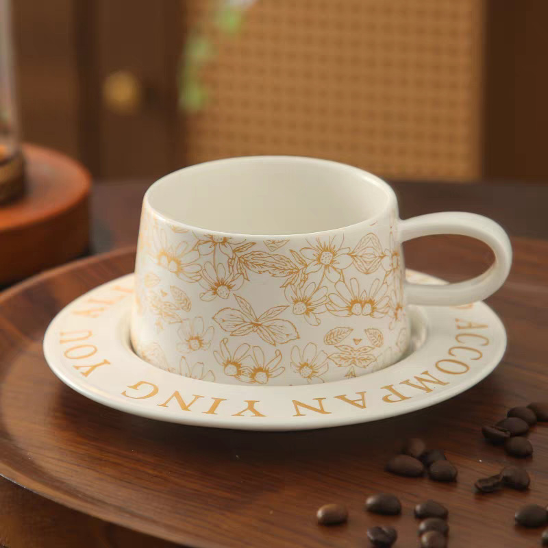 Set de cafea cu cești și farfurie cu model floral, în stil nordic, ceramică ușoară, farfurie de desert pentru ceaiul de după-amiază