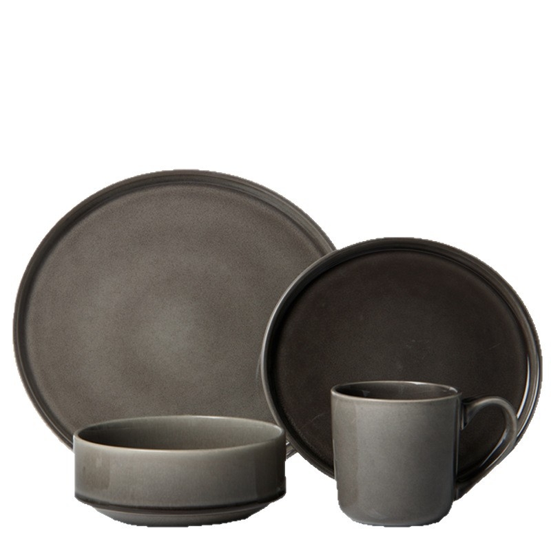 Set de veselă ceramică cu glazură reactive pentru uz casnic — boluri, farfurii și căni