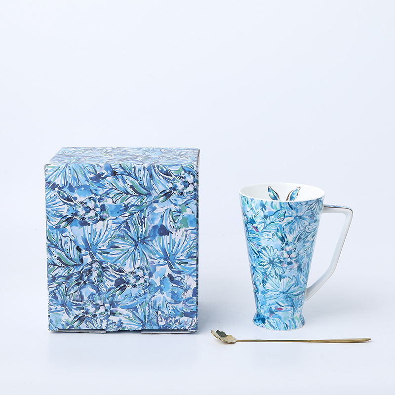 Set cești de cafea cu farfurioare în stil european-american retro, porțelan britanic de lux, farfurioare pentru desert pentru ceaiul de după-amiază, cadou elegant de înaltă calitate