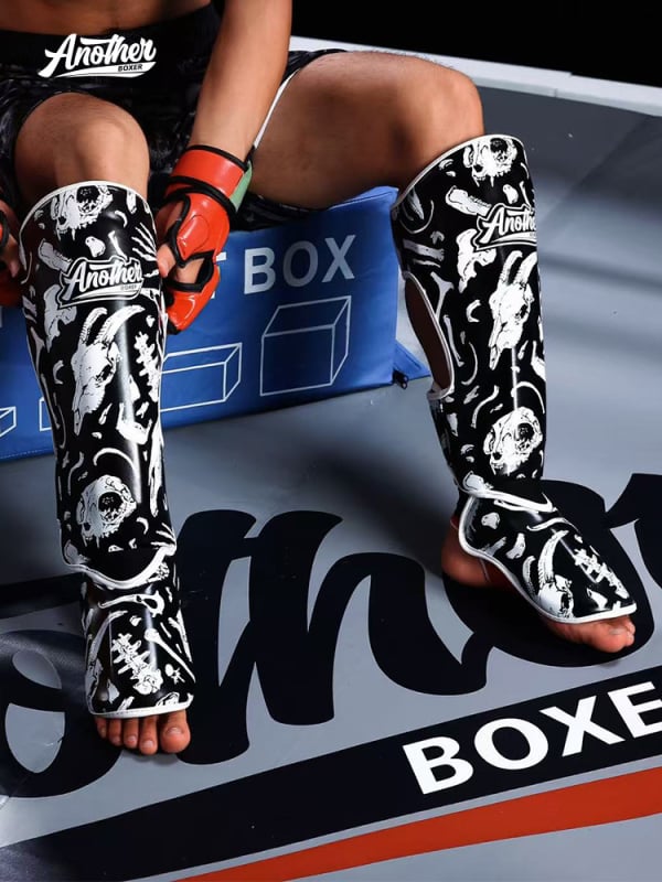 ANOTHERBOXER MMA Sípcsontvédők bokszhoz és Muay Thai-edzéshez
