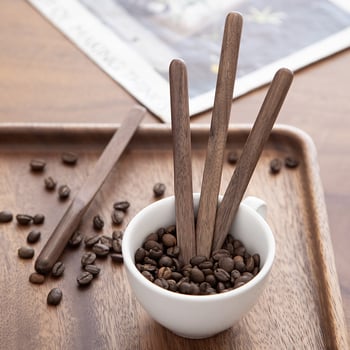 Bețișor din lemn de nuc negru pentru cafea, lingură de amestec pentru iaurt și ovăz cu miere, umpluturi delicate, gem și spatulă pentru unt.