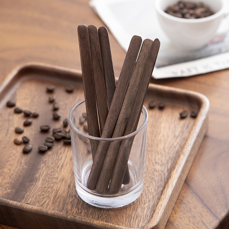 Bețișor din lemn de nuc negru pentru cafea, lingură de amestec pentru iaurt și ovăz cu miere, umpluturi delicate, gem și spatulă pentru unt.
