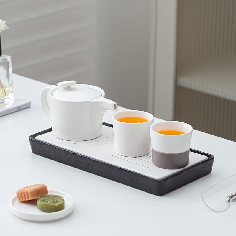 Set Gongfu de ceai în stil japonez, porțelan alb, ceainic și cești, mic set pentru două persoane, cu tavă de lemn pentru ceai