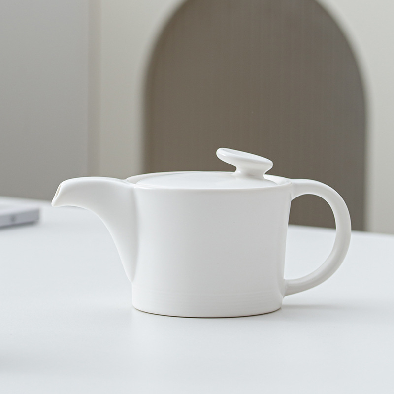 Set Gongfu de ceai în stil japonez, porțelan alb, ceainic și cești, mic set pentru două persoane, cu tavă de lemn pentru ceai