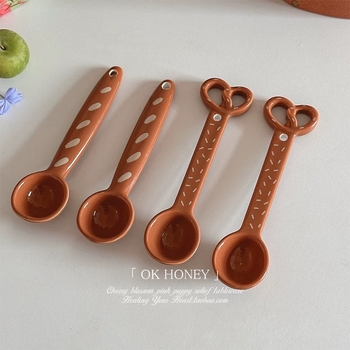 Lingură ceramică drăguță pentru desert și cafea, potrivită pentru copii