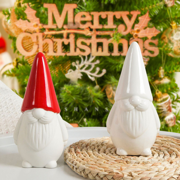 Figurină ceramică de Crăciun pentru un bărbat în vârstă, pentru vitrină și decor de scenă festiv